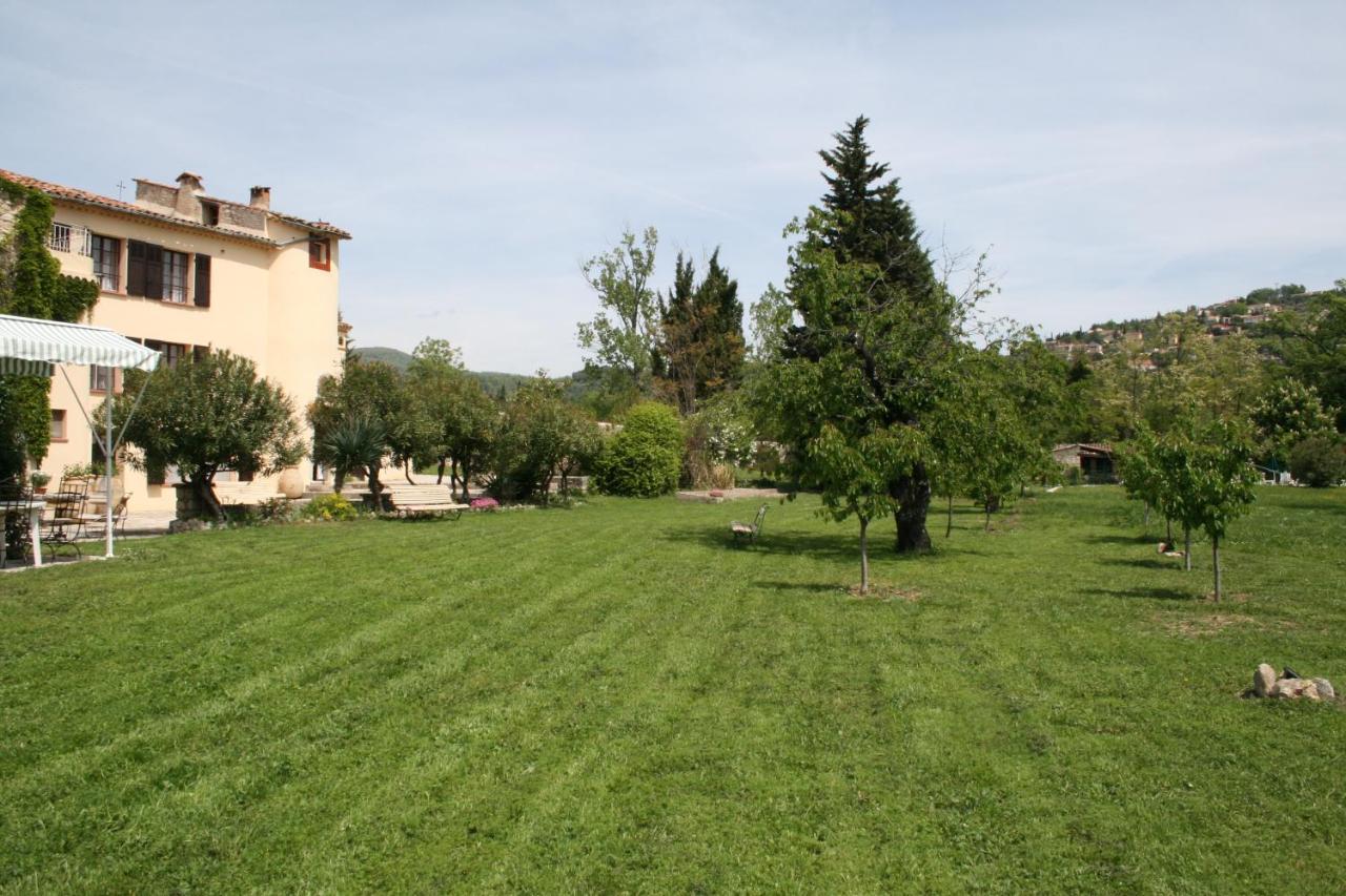 Hotel-Restaurant Le Moulin De La Camandoule فايانس المظهر الخارجي الصورة