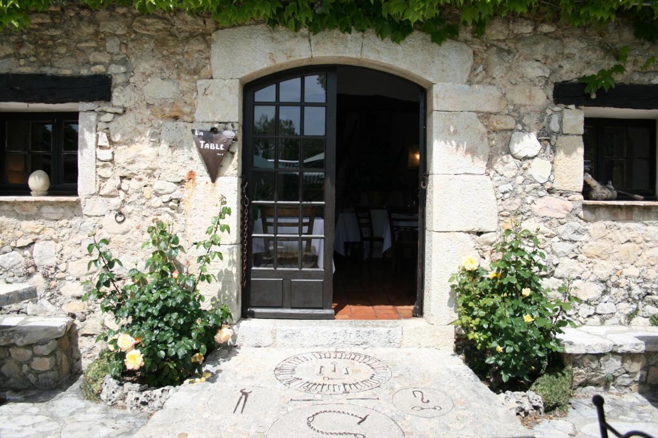 Hotel-Restaurant Le Moulin De La Camandoule فايانس المظهر الخارجي الصورة