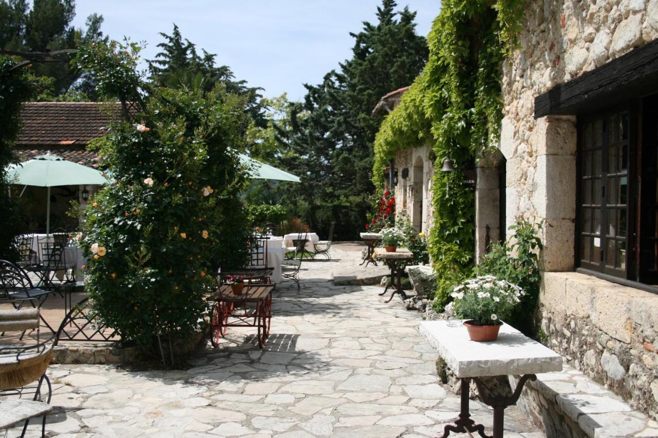 Hotel-Restaurant Le Moulin De La Camandoule فايانس المظهر الخارجي الصورة